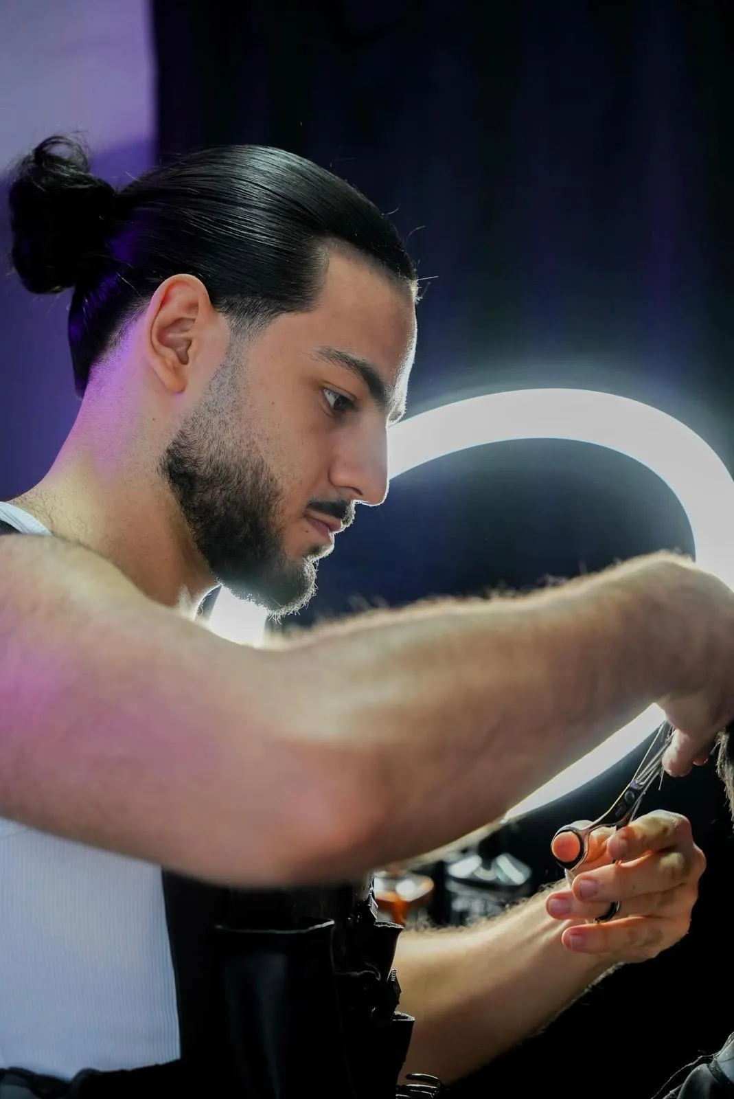 Oihan Barbier au travail - Coupe de précision